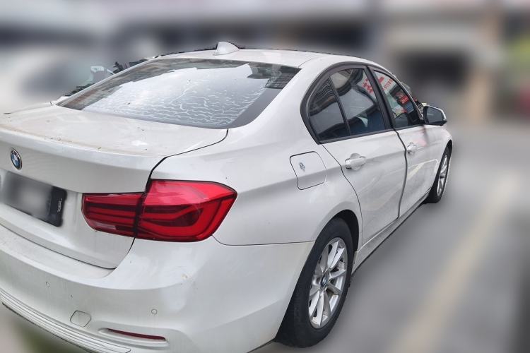 Used BMW 3 Series 2016 316i Fashion Model Rear Right 45 Deg