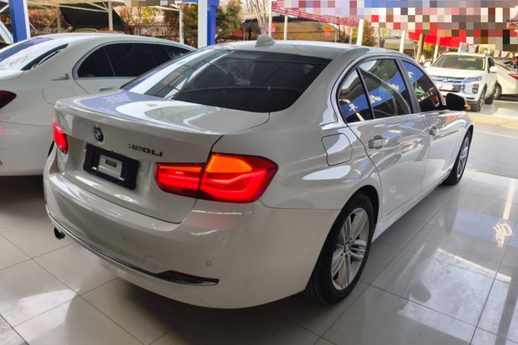 Used BMW 3 Series 2016 320Li Fashion Model Rear Right 45 Deg