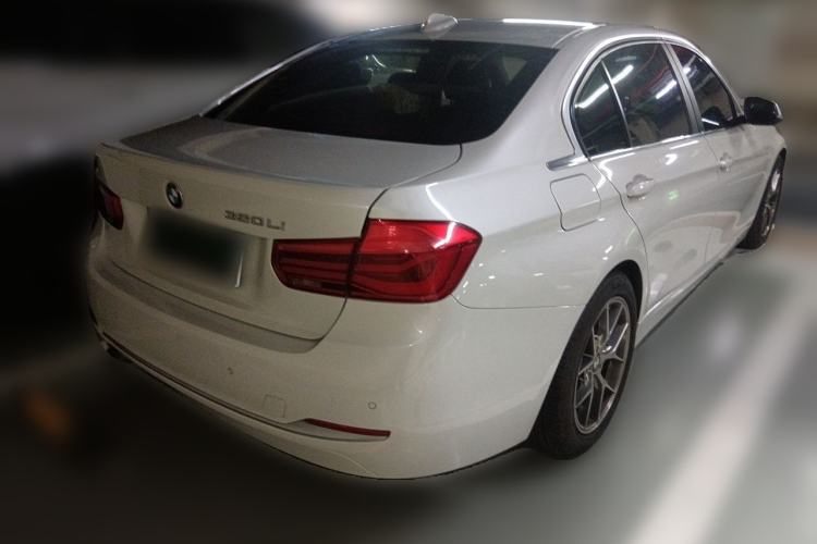 Used BMW 3 Series 2016 320Li Fashion Model Rear Right 45 Deg