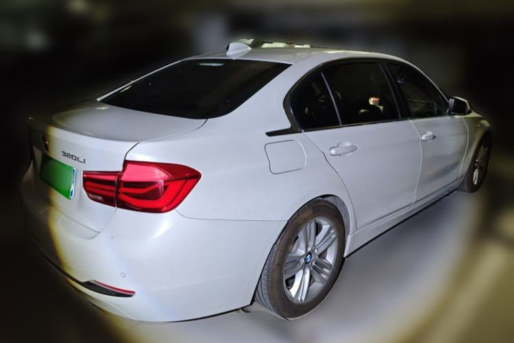 Used BMW 3 Series 2016 320Li Fashion Model Rear Right 45 Deg