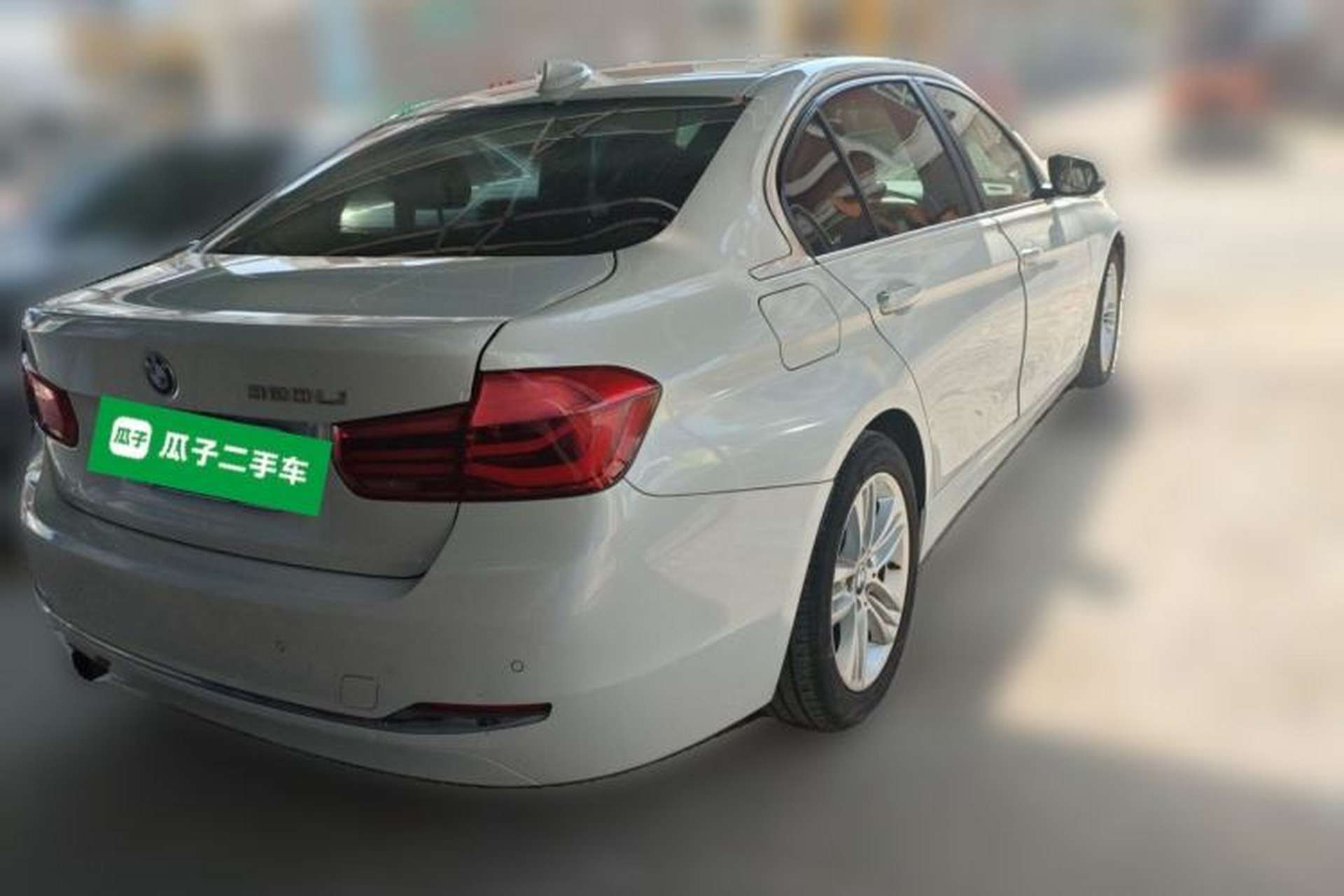 Used BMW 3 Series 2016 320Li Ambition Model Rear Right 45 Deg