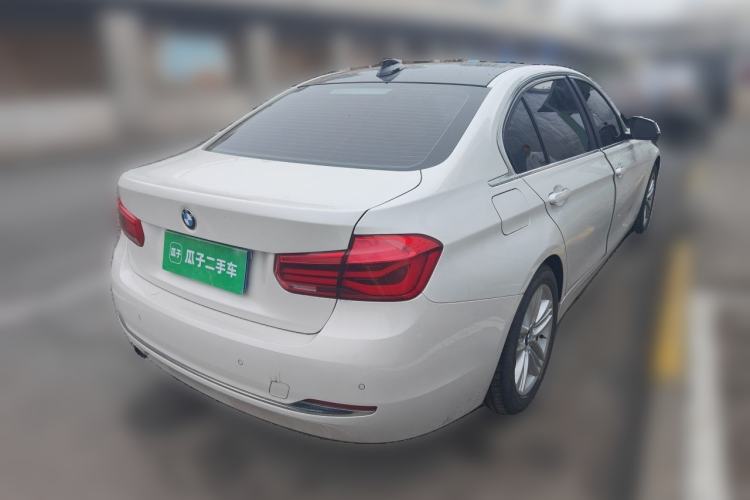 Used BMW 3 Series 2016 320Li Fashion Model Rear Right 45 Deg