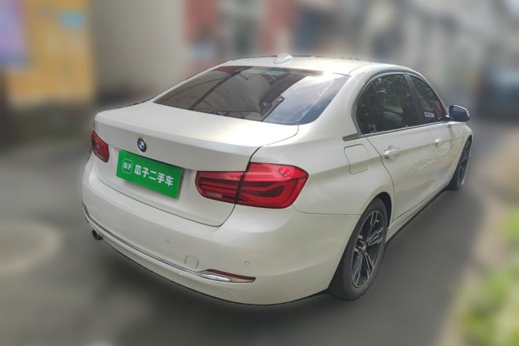 Used BMW 3 Series 2016 328Li Fashion Model Rear Right 45 Deg
