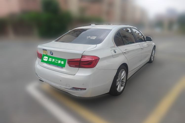 Used BMW 3 Series 2016 320Li Fashion Model Rear Right 45 Deg