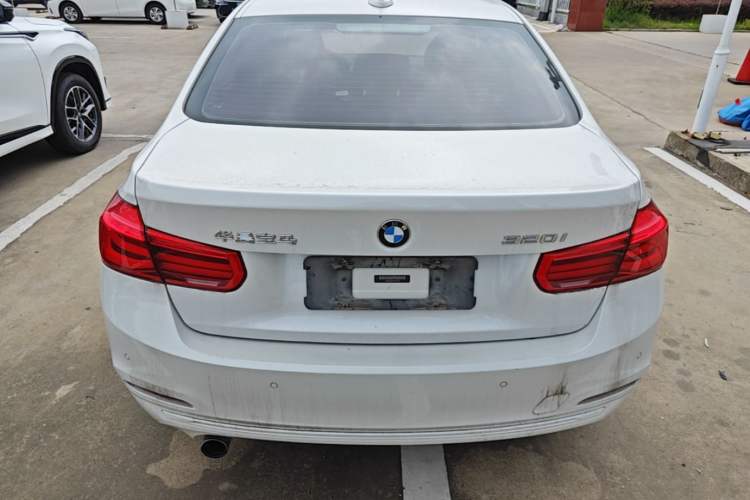 Used BMW 3 Series 2016 320i Fashion Model Rear