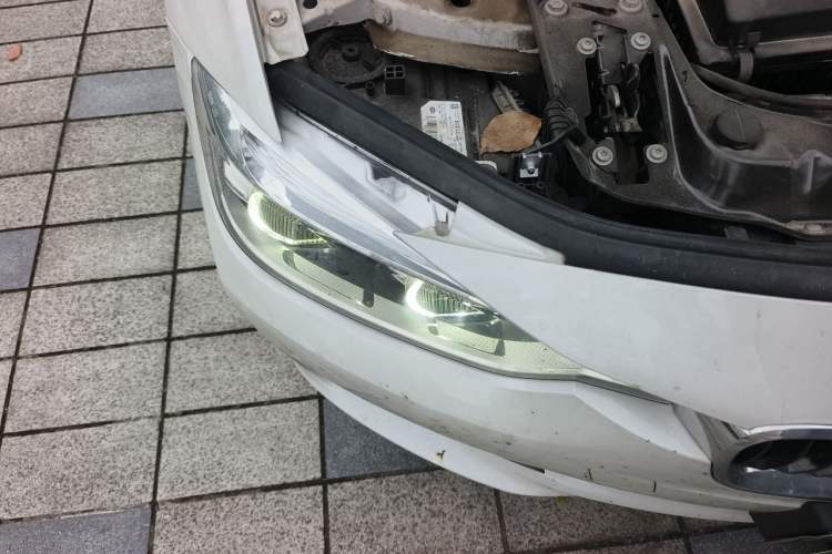 Used BMW 3 Series 2016 320Li Ambition Model Right Front Headlight