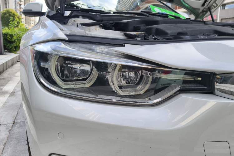Used BMW 3 Series 2016 320Li Fashion Model Right Front Headlight