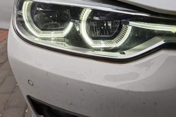 Used BMW 3 Series 2016 320Li Fashion Model Right Front Headlight