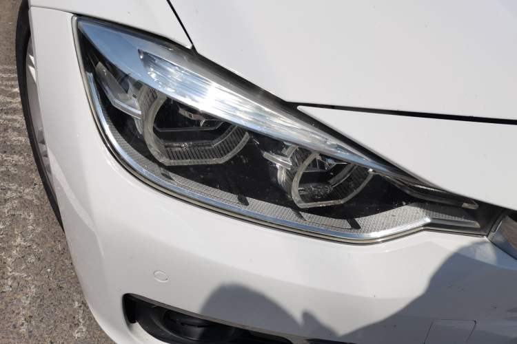 Used BMW 3 Series 2016 320Li Fashion Model Right Front Headlight