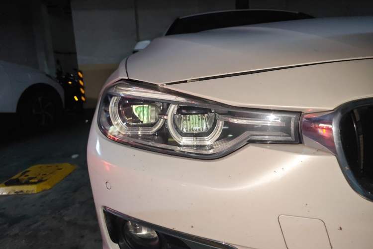 Used BMW 3 Series 2016 328Li Fashion Model Right Front Headlight