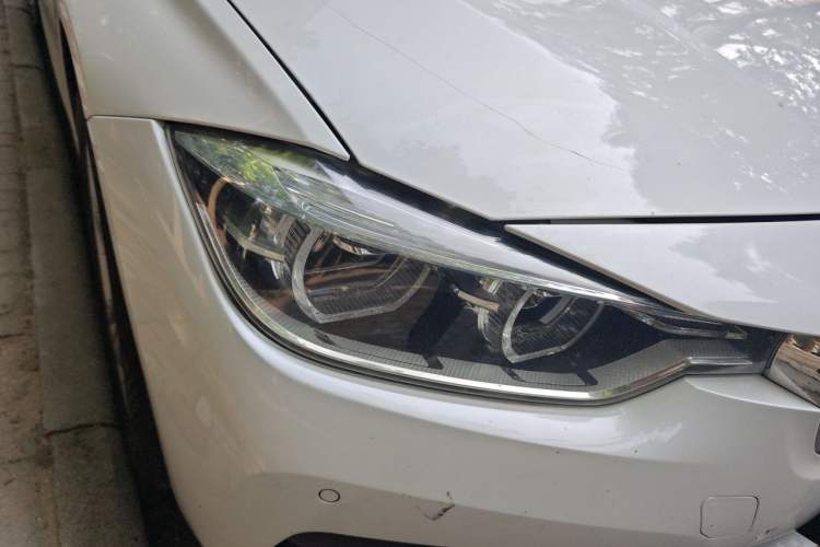 Used BMW 3 Series 2016 320i Fashion Model Right Front Headlight