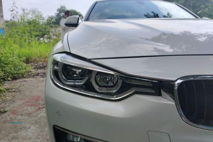 Used BMW 3 Series 2016 316Li Fashion Model Right Front Headlight