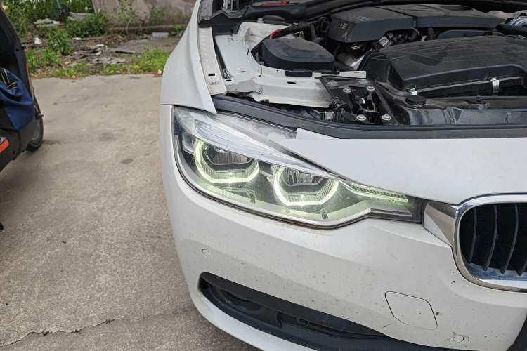 Used BMW 3 Series 2016 316i Fashion Model Right Front Headlight