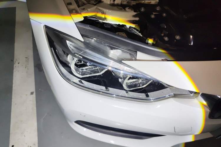 Used BMW 3 Series 2016 320i Fashion Model Right Front Headlight