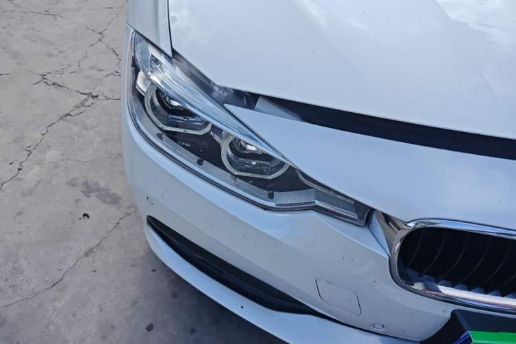 Used BMW 3 Series 2016 320i Fashion Model Right Front Headlight