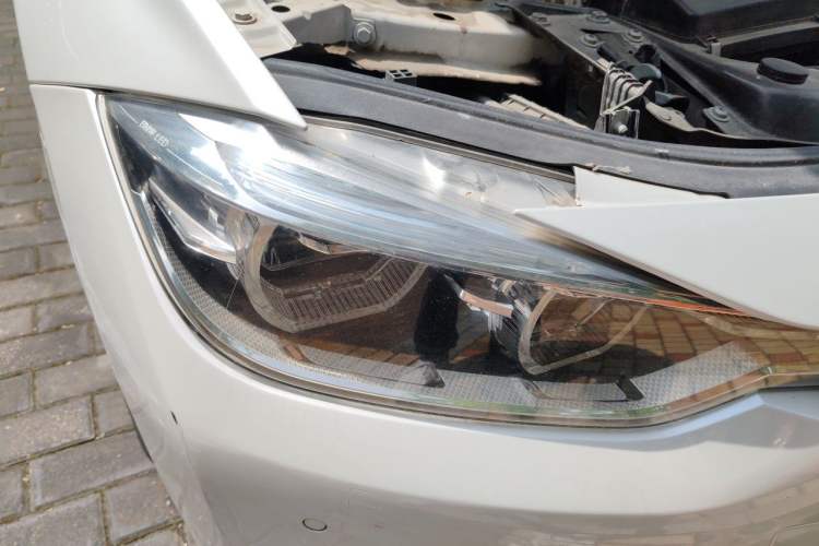 Used BMW 3 Series 2016 316Li Fashion Model Right Front Headlight