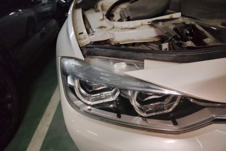 Used BMW 3 Series 2016 320Li Fashion Model Right Front Headlight