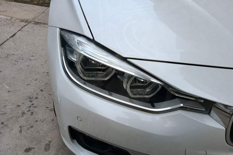 Used BMW 3 Series 2016 320Li Fashion Model Right Front Headlight
