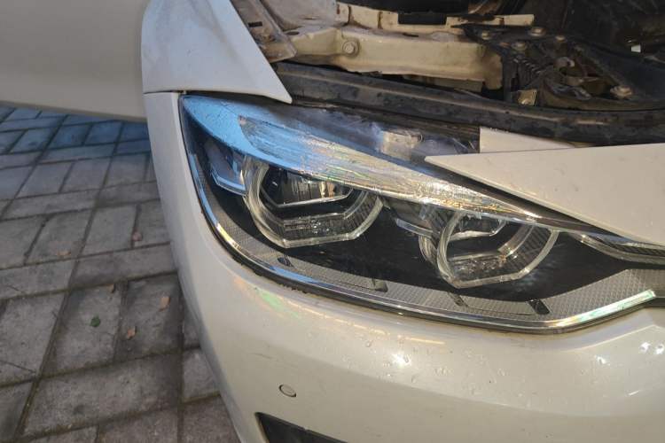 Used BMW 3 Series 2016 316Li Fashion Model Right Front Headlight