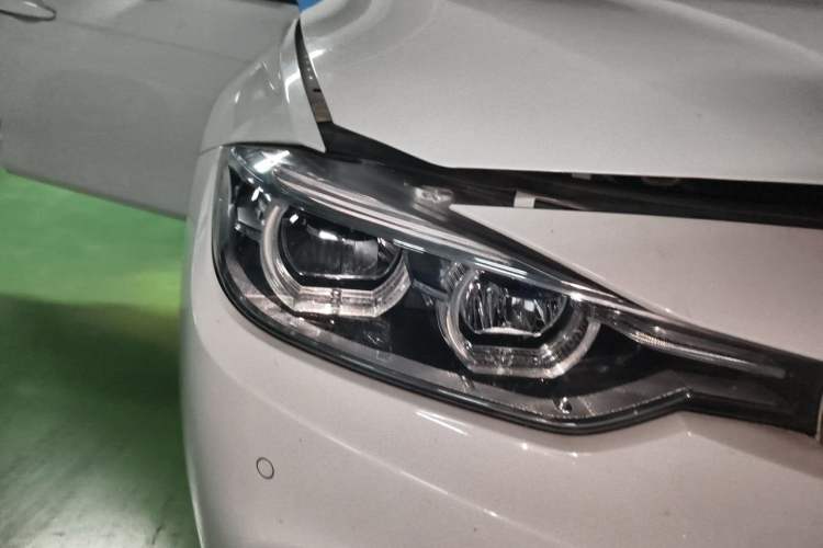 Used BMW 3 Series 2016 320Li Fashion Model Right Front Headlight