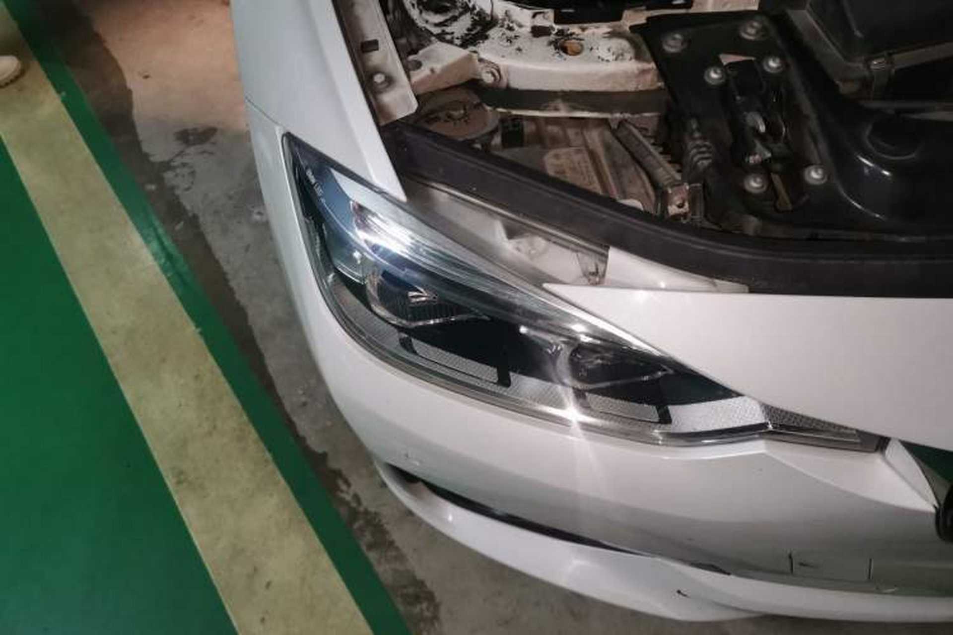 Used BMW 3 Series 2016 316Li Fashion Model Right Front Headlight