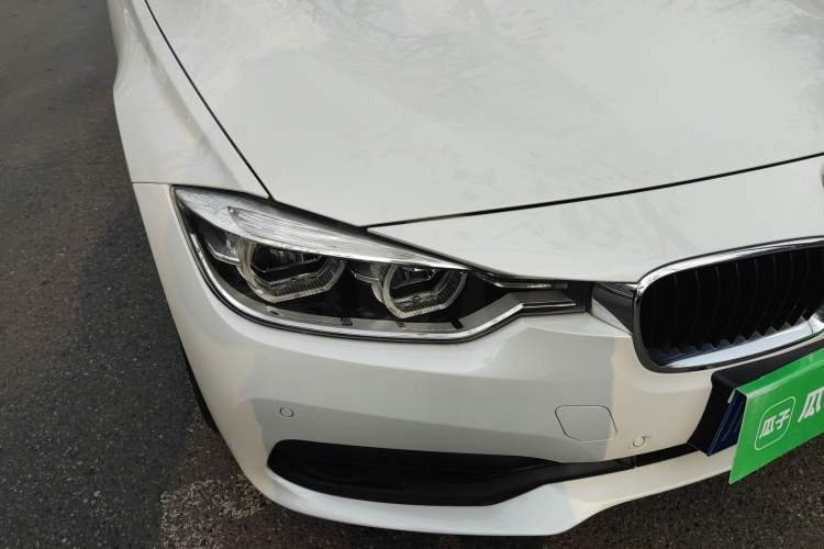 Used BMW 3 Series 2016 316i Fashion Model Right Front Headlight