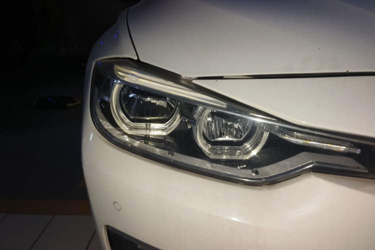 Used BMW 3 Series 2016 320Li Ambition Model Right Front Headlight