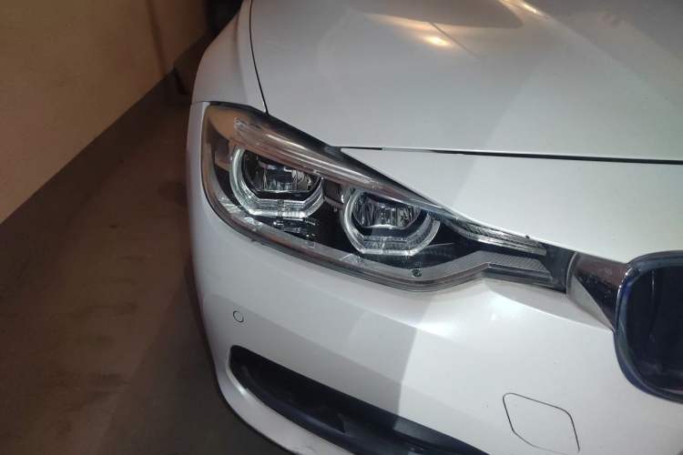 Used BMW 3 Series 2016 320i Fashion Model Right Front Headlight