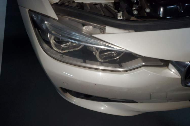 Used BMW 3 Series 2016 316Li Fashion Model Right Front Headlight