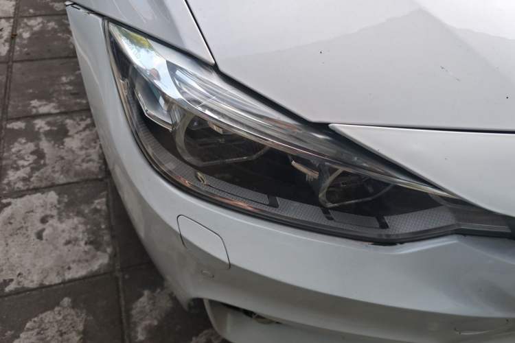 Used BMW 3 Series 2016 320i Fashion Model Right Front Headlight