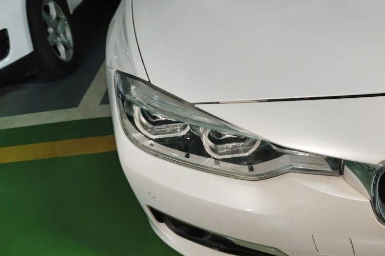Used BMW 3 Series 2016 320Li Fashion Model Right Front Headlight
