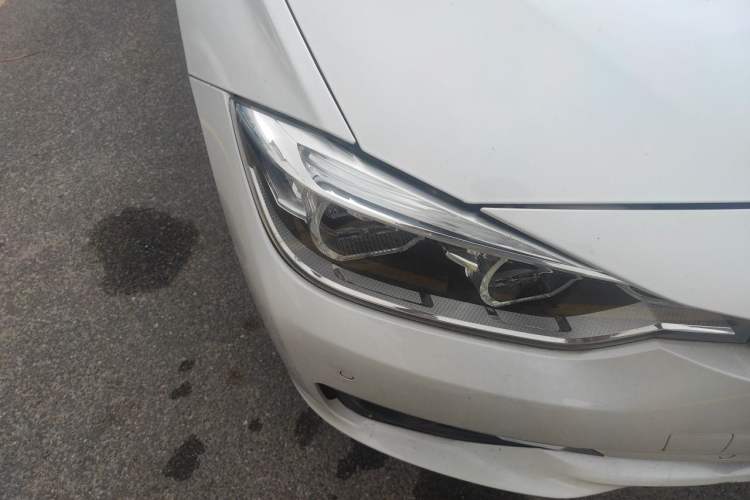 Used BMW 3 Series 2016 320Li Fashion Model Right Front Headlight