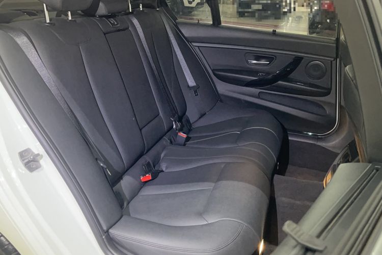 Used BMW 3 Series 2016 320Li Ambition Model Right Front Seat