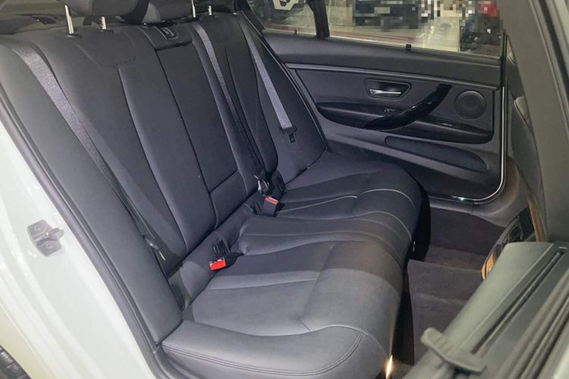 Used BMW 3 Series 2016 320Li Ambition Model Right Front Seat