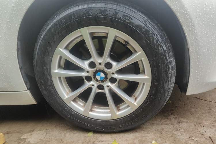 Used BMW 3 Series 2016 316i Fashion Model Right Front Wheel Hub