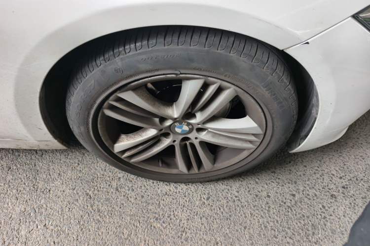 Used BMW 3 Series 2016 320i Fashion Model Right Front Wheel Hub