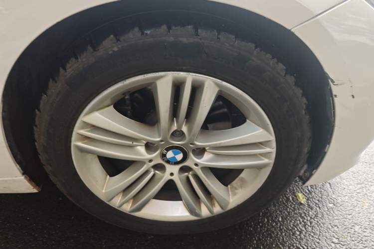 Used BMW 3 Series 2016 320Li Ambition Model Right Front Wheel Hub