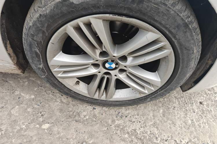Used BMW 3 Series 2016 320Li Ambition Model Right Front Wheel Hub