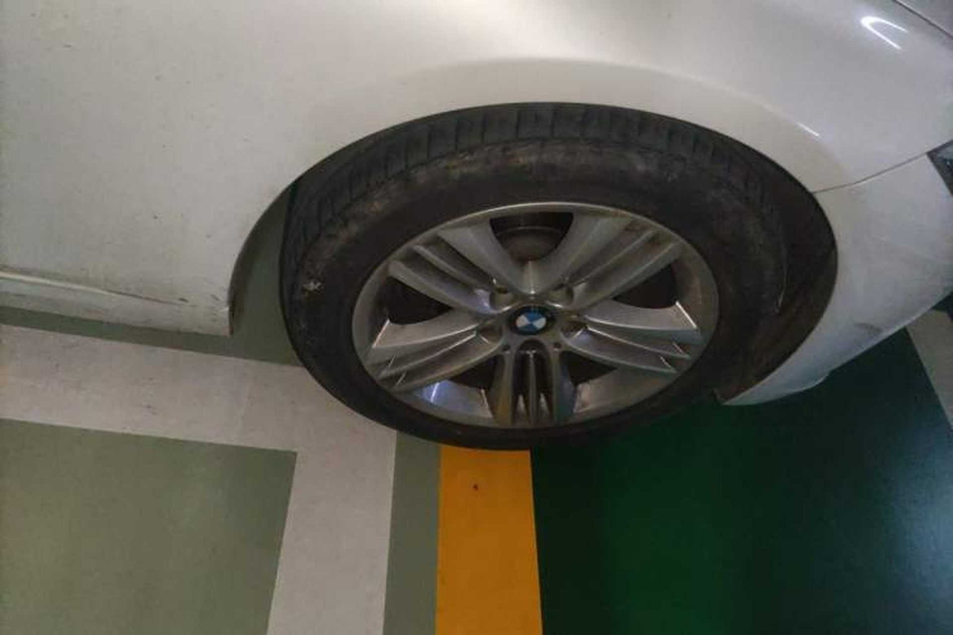 Used BMW 3 Series 2016 320Li Ambition Model Right Front Wheel Hub