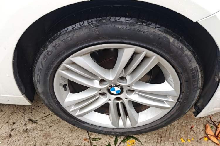 Used BMW 3 Series 2016 320Li Ambition Model Right Front Wheel Hub