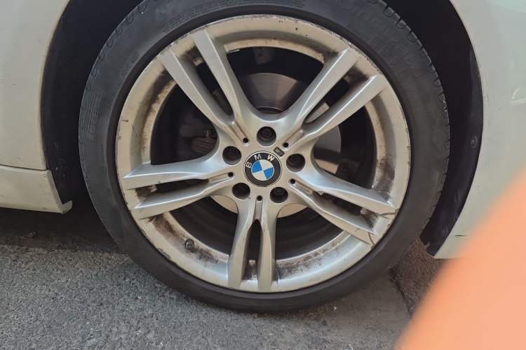 Used BMW 3 Series 2016 328i M Sport Right Front Wheel Hub