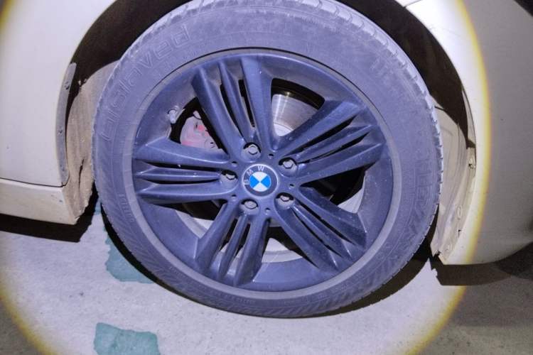 Used BMW 3 Series 2016 320i Fashion Model Right Front Wheel Hub