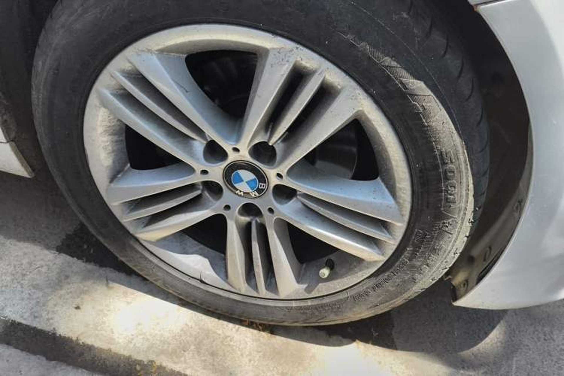 Used BMW 3 Series 2016 320i Fashion Model Right Front Wheel Hub