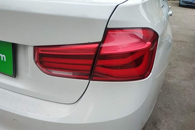 Used BMW 3 Series 2016 316i Fashion Model Right Rear Taillight