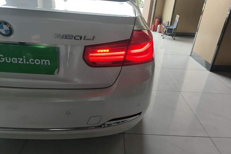 Used BMW 3 Series 2016 320Li Ambition Model Right Rear Taillight