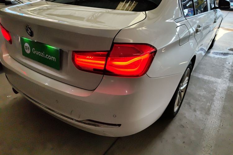 Used BMW 3 Series 2016 320Li Ambition Model Right Rear Taillight
