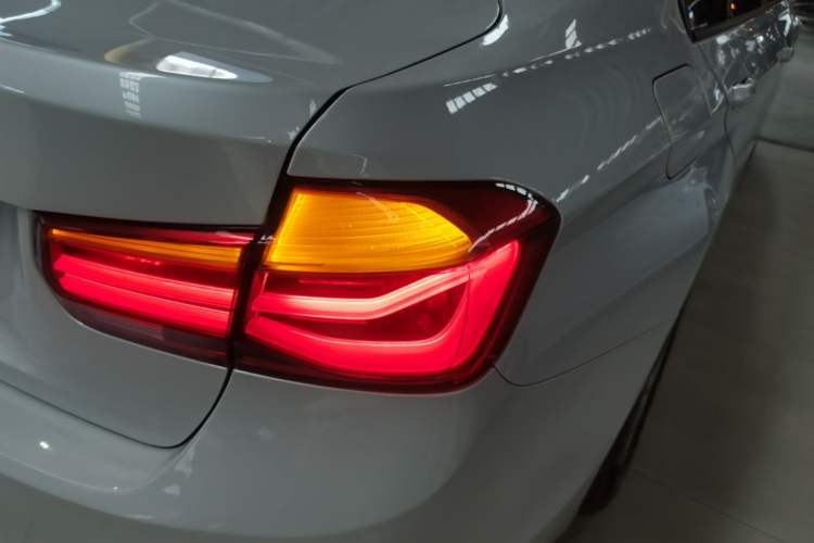 Used BMW 3 Series 2016 316i Fashion Model Right Rear Taillight