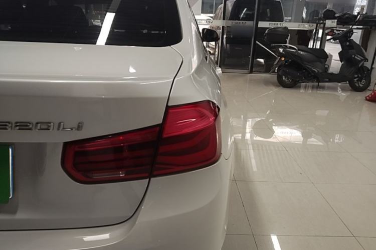 Used BMW 3 Series 2016 320Li Ambition Model Right Rear Taillight