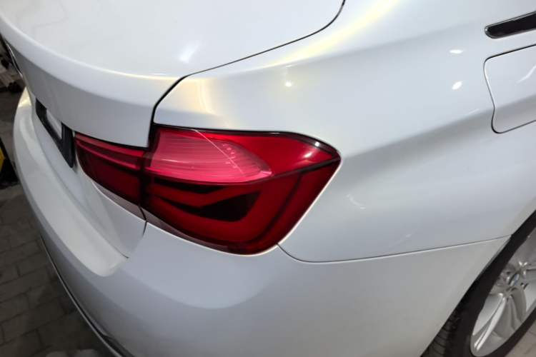 Used BMW 3 Series 2016 320Li Fashion Model Right Rear Taillight