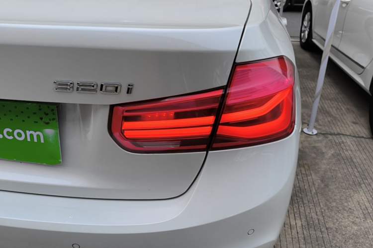 Used BMW 3 Series 2016 320i Fashion Model Right Rear Taillight